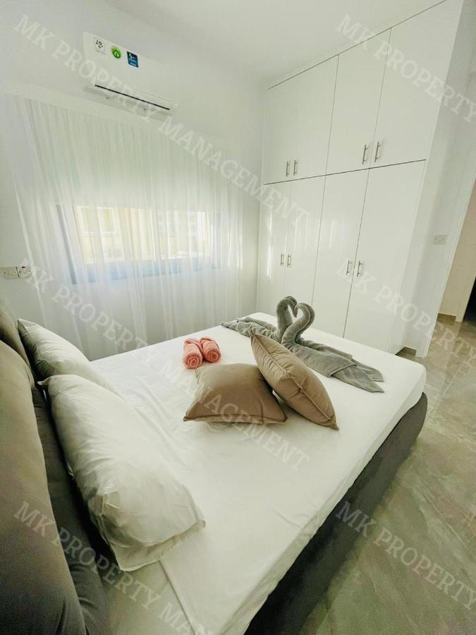 Ferienwohnung Coastal Getaway Larnaka Exterior foto